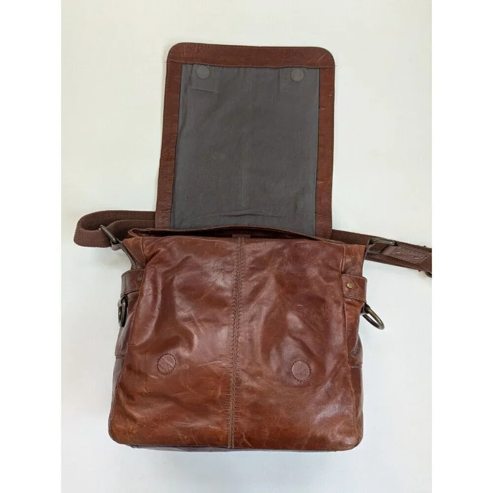 Fossil Vintage Brown Leather Crossbody Satchel Bag